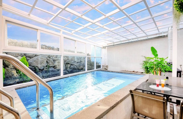 Seogwipo Dawa Pool Villa Pension