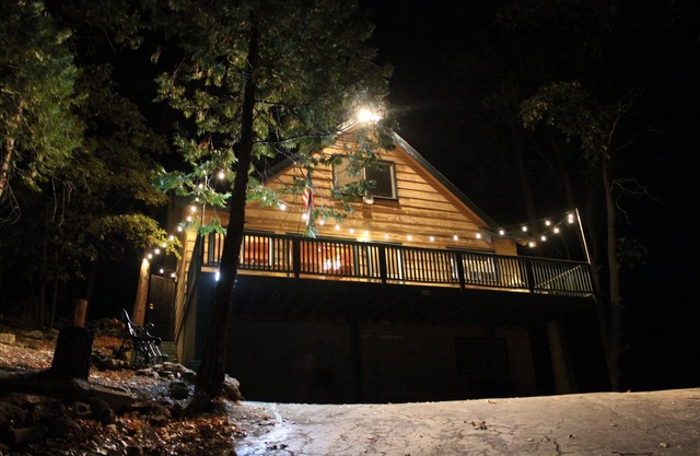 Sequoia Forest Cabin—Lake & River—Ski, Raft, Hike, Bike and More