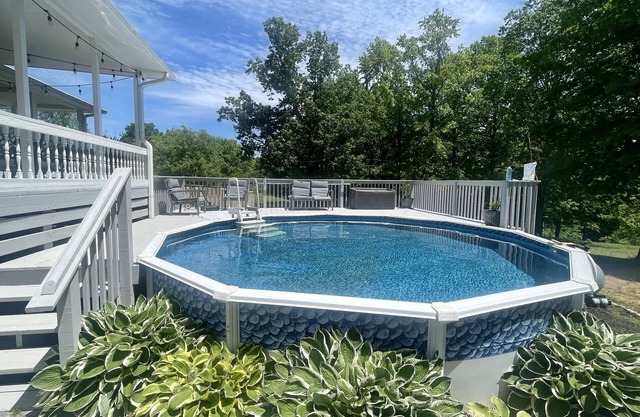 Serendipity Farm has country charm, Just North of Nash, Sleeps 10 w/pool.