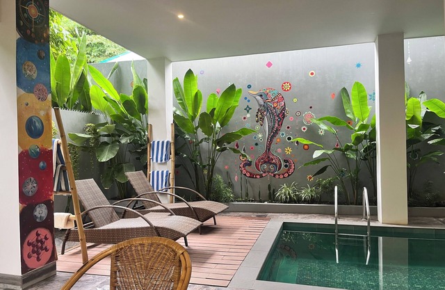 Serene 3BR VILLA ICARO in Downtown private pool and Cliff View