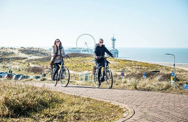 Serene Getaway w/modern amenities near City center, Local sites & Seaside access