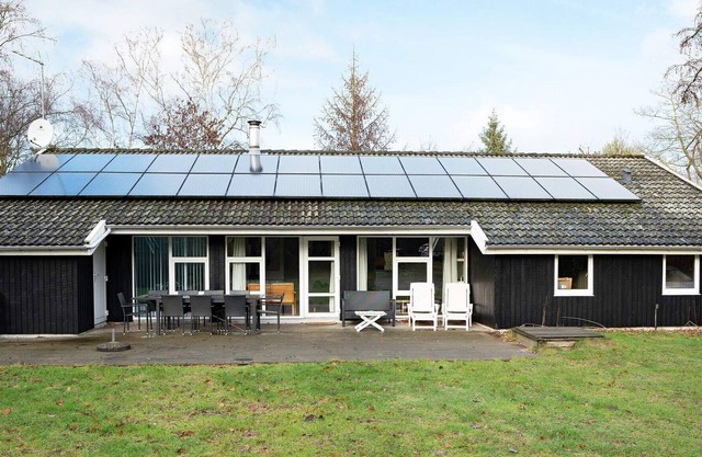 Serene Holiday Home in Hovedstaden near Sea