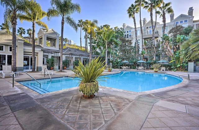 Serene Irvine Retreat w/Heated Pool Access!