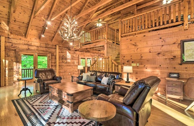 Serene Lewisburg Lakefront Retreat with Dock
