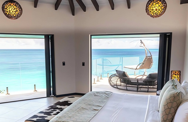 Serene Oceanfront Room w/Stunning Caribbean Sunset Views & Direct Beach Access