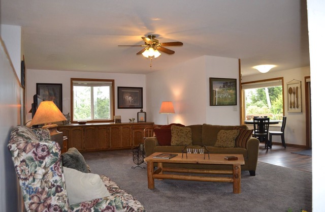 Serene, Relaxing & Dog Friendly