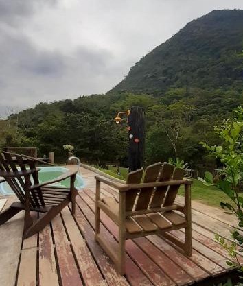 Serra Mar à beira rio , rafting, suites, lofts, e Casas