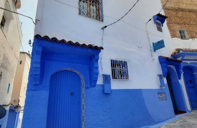 Set within the Old Town district in Chefchaouene, Dar layla moulati.