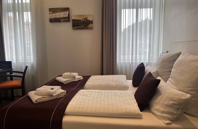 sevenDays Hotel BoardingHouse