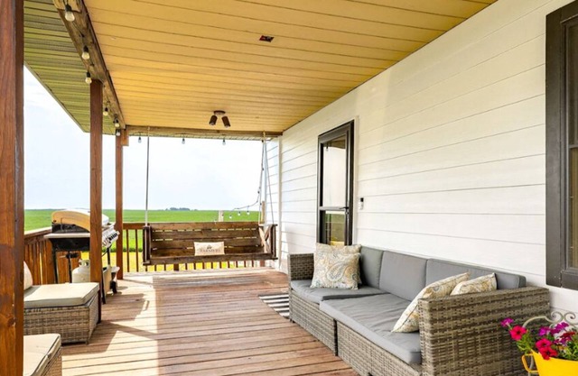 Seward Nebraska Farm-Gym, Fire Pit, Pool, Sauna