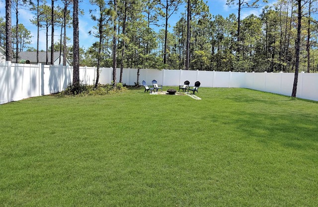Shadow Lakes Retreat ~Golfing, Beaches, 10 Min to OKI, Southport Ferry