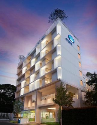 Shama Yen-Akat Bangkok