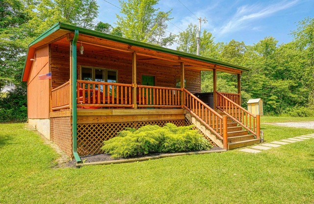 Sheets Retreat | Hocking Hills