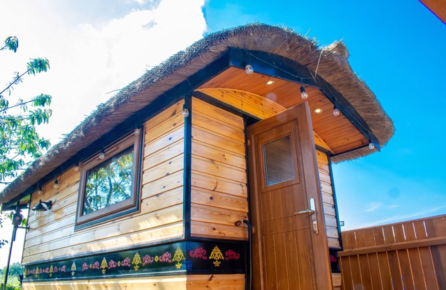 Shepard's Hut with Countryside view