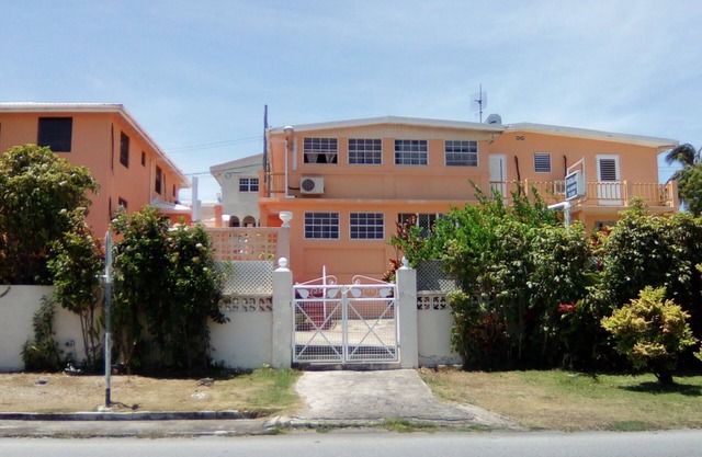 Shonlan Inn and Apartments