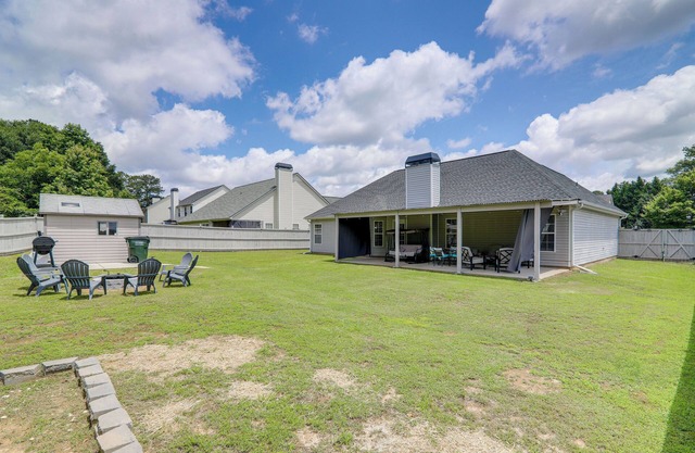 Shop, Fish & Explore: Suburban Home in Loganville!