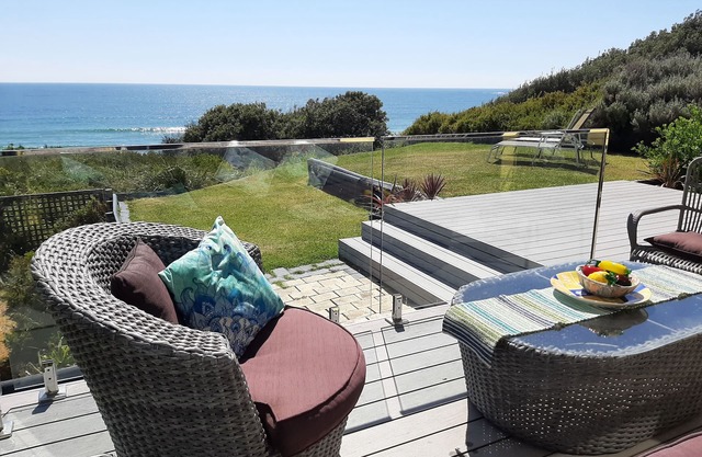 Shores Couples Winter Escape
