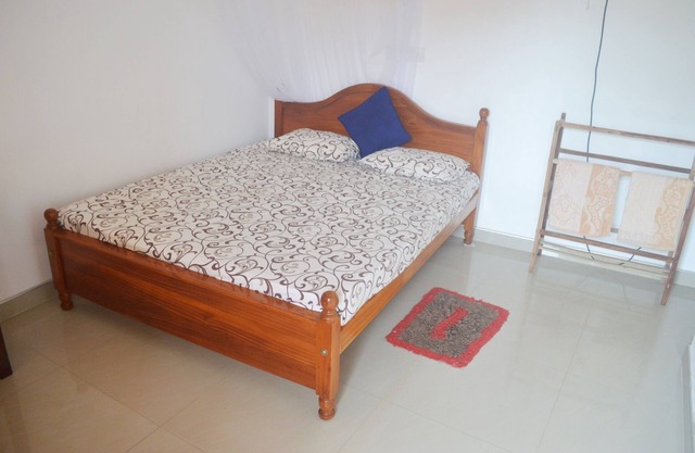 Shyni Tourist Guesthouse