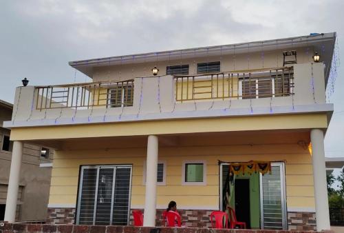Siddhi Sea View Bungalow Ganpatipule for Family