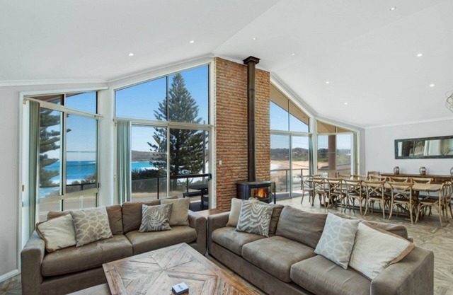 Siesta by the Sea - Beachside Retreat