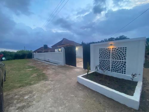 Sigma Theta Homes - Sakora Wonoo