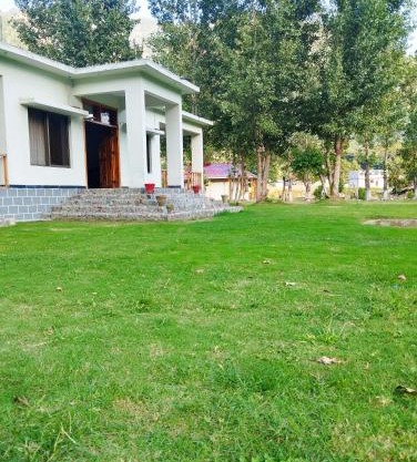 Signature Suite 2BR At Country Club Resorts Balakot