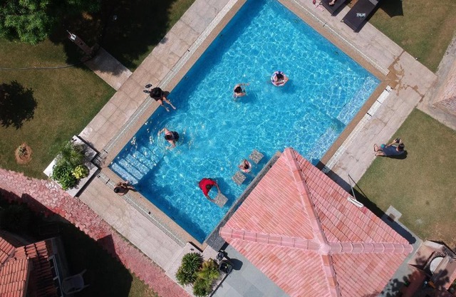 Simbliss Farm - A Luxury Farmhouse with Private Pool Near Gurgoan and Delhi