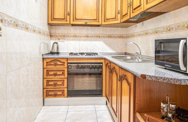 Simple and spacious apartment in the village of Luque at the foot of the Tajo del Algarrobo.