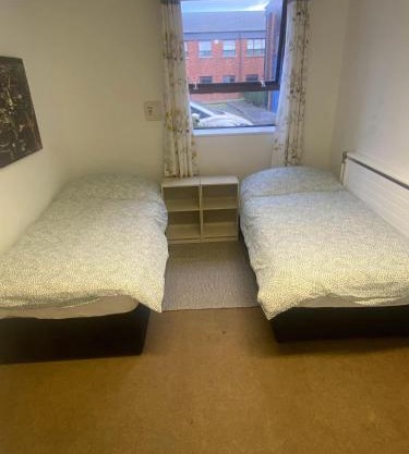 Simple & Comfortable 2 Beds Shared Room Dublin