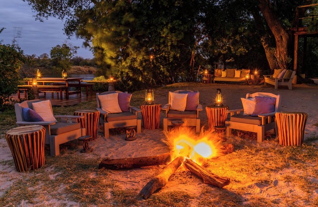 Sindabezi Island Camp