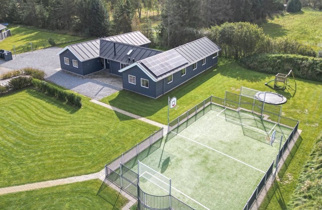 "Sinikka" - 350m from the sea by Interhome
