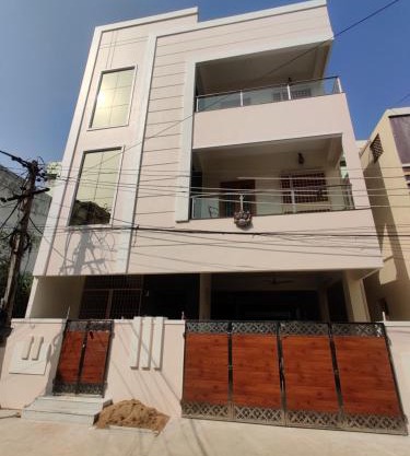 SK Nivas