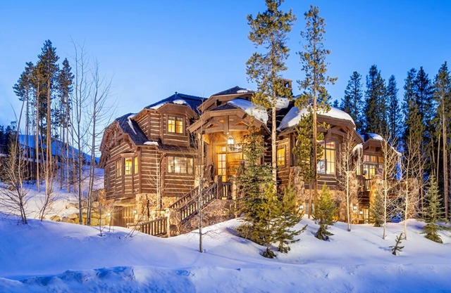 Ski Bridge Lodge-Luxury Private Home-Ski in/Ski-out-Private Hot Tub!