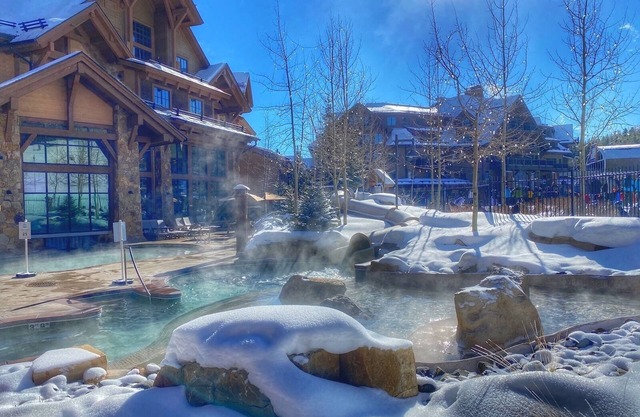 Ski In/Ski Out at the Grand Lodge on Peak 7