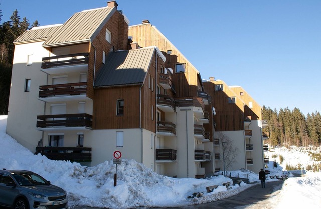 Ski in, ski out studio for 4 in the 7 Laux ski resort