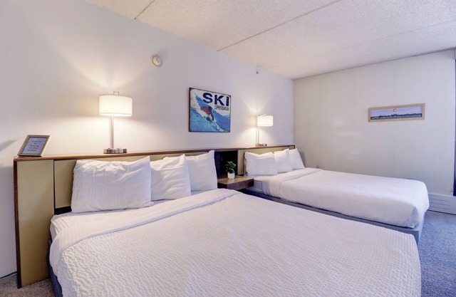 Ski-In/Ski-Out Hotel Room, Steps to American Eagle Lift with Outdoor Hot Tub