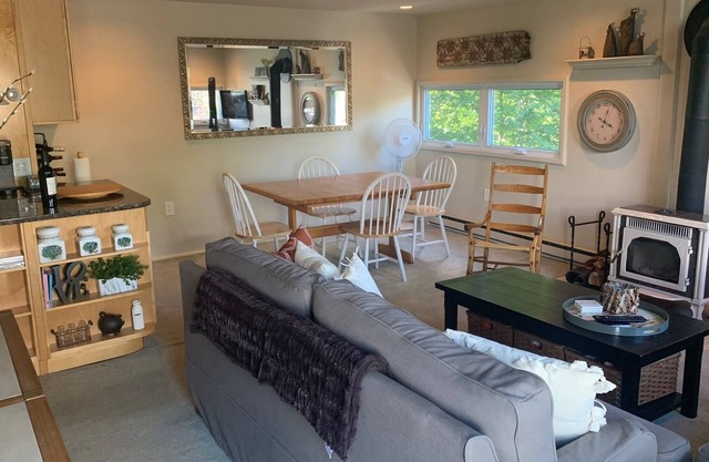 Ski-On/ Ski-Off Sugarbush Condo