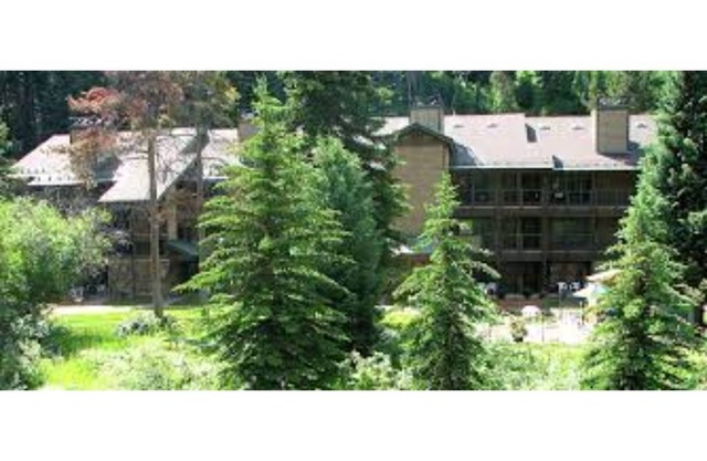 SKI VAIL in March Great Snow