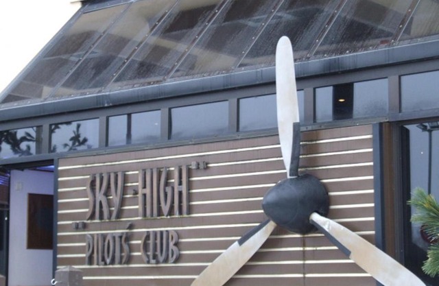 Sky High Hotel Airport 200 meters from the terminal