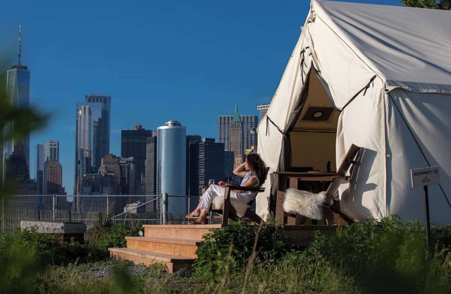 Skyline Glamping | Lady Liberty | Campfire Nights