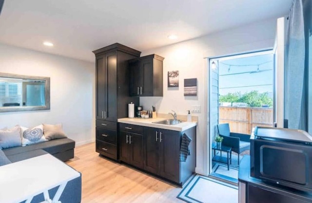 Small and cozy studio in brand new house, family-neighborhood, walk most places.