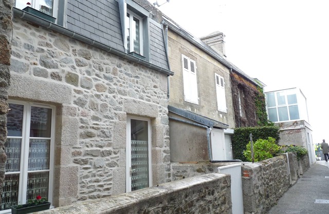 Small fisherman's cottage. Classified as 3* furnished tourist accommodation