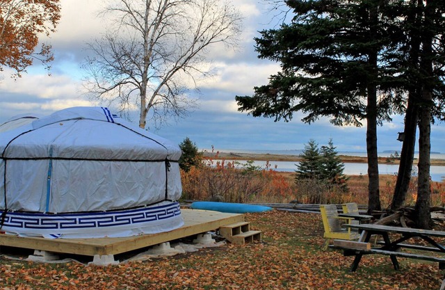 Small sky blue yurt