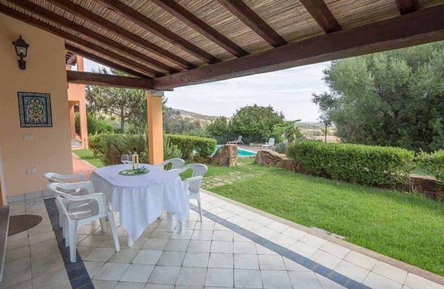 Smeralda villa with pool and sea view - No. 119/1