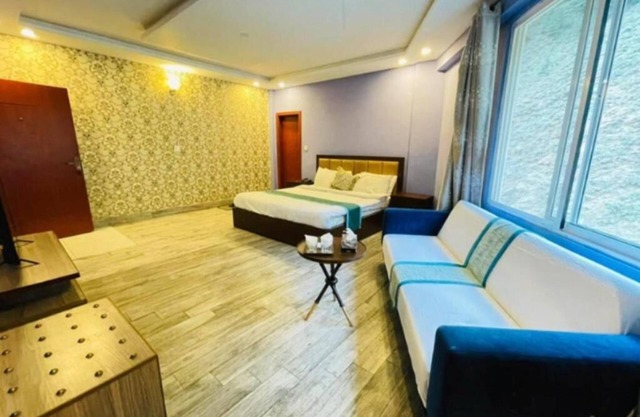 Snow Crest Lodges
