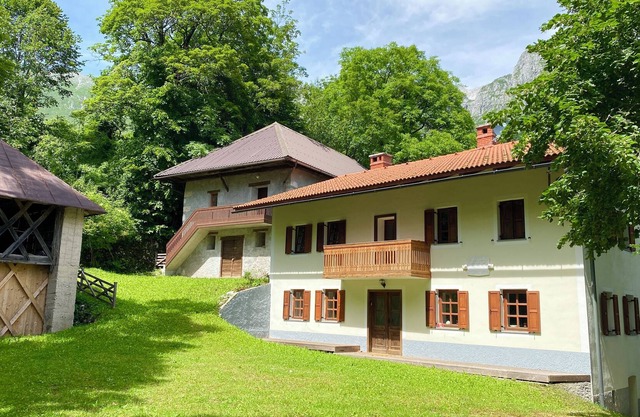 Soca Area - Luxury Krn Estate house