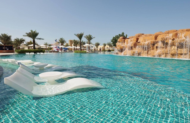 Sofitel Al Hamra Beach Resort