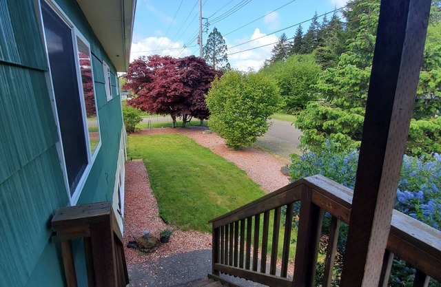 Solar Powered 2bd home w/Boat parking & EV Charger