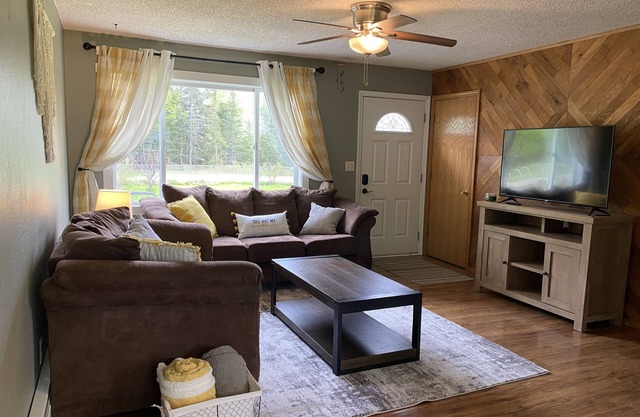 Soldotna Ak House, 5min walk from Kenai River