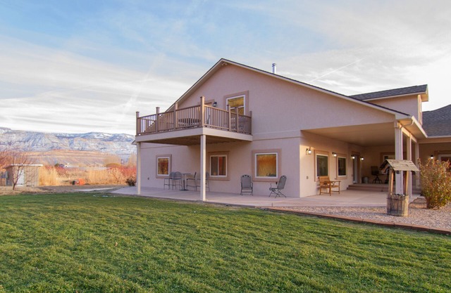 Solid Ground Orchard on the Fruit and Wine Byway in Palisade